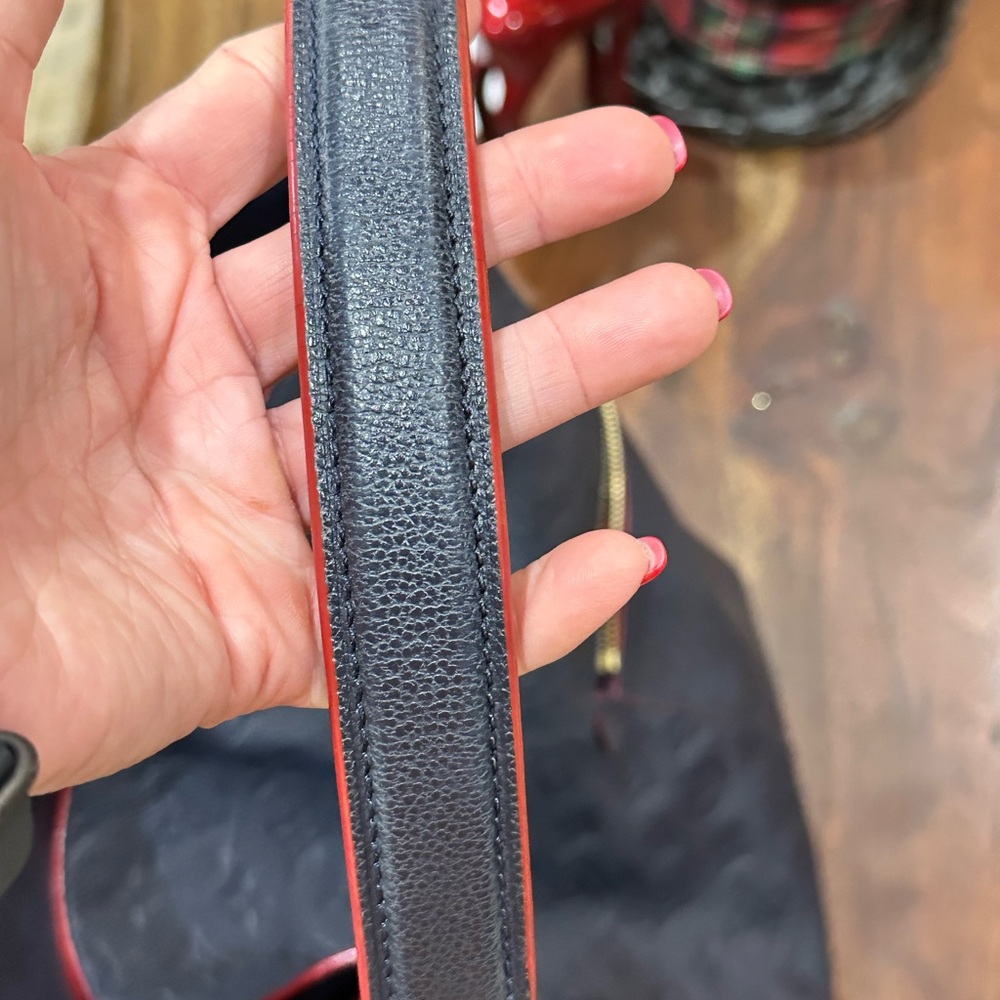 ❌❌SOLD❌❌🅰️ Gorgeous LV Melie Hobo - Picture 12 of 16